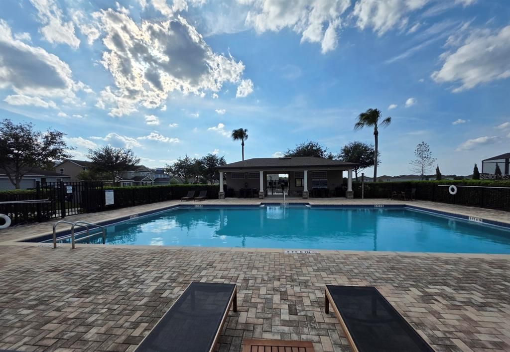 For Rent: $2,900 (5 beds, 3 baths, 2470 Square Feet)