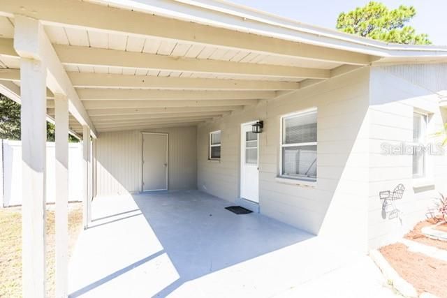 For Sale: $330,000 (3 beds, 1 baths, 925 Square Feet)