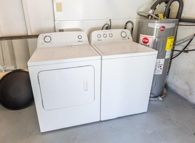 For Sale: $330,000 (3 beds, 1 baths, 925 Square Feet)