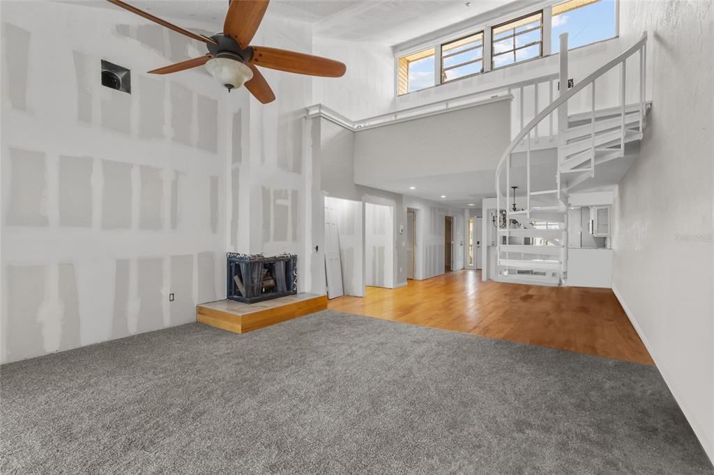 待售: $899,000 (3 贝兹, 2 浴室, 2156 平方英尺)