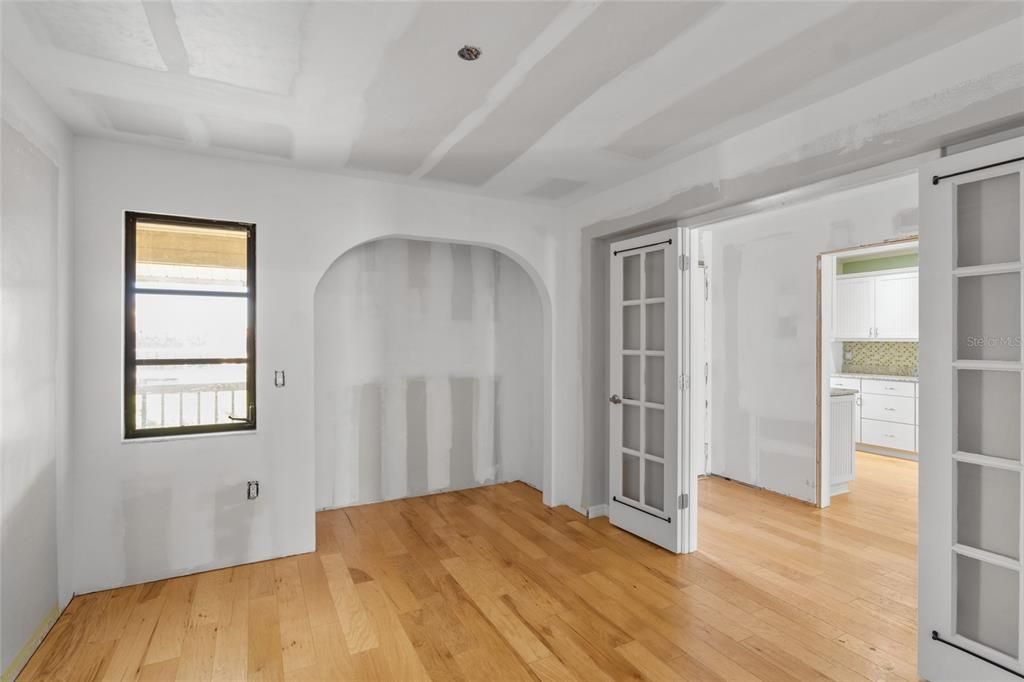 待售: $899,000 (3 贝兹, 2 浴室, 2156 平方英尺)