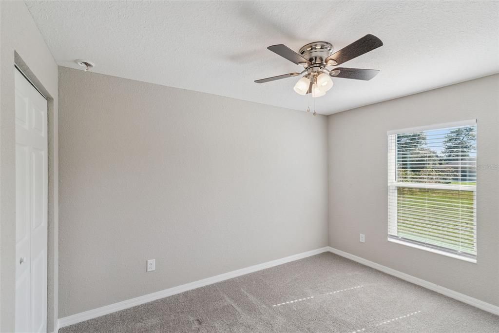 For Sale: $270,000 (3 beds, 2 baths, 1284 Square Feet)