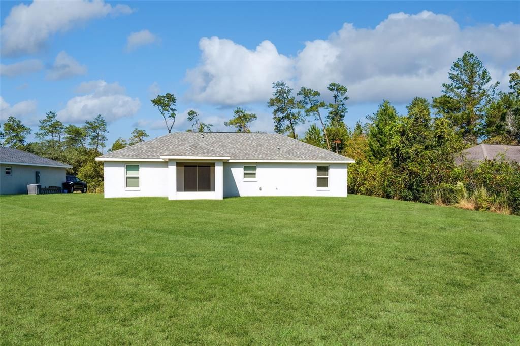 For Sale: $270,000 (3 beds, 2 baths, 1284 Square Feet)