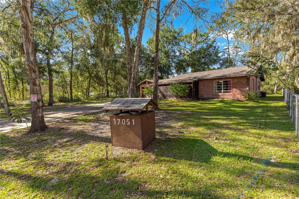 待售: $183,900 (2 贝兹, 1 浴室, 1015 平方英尺)