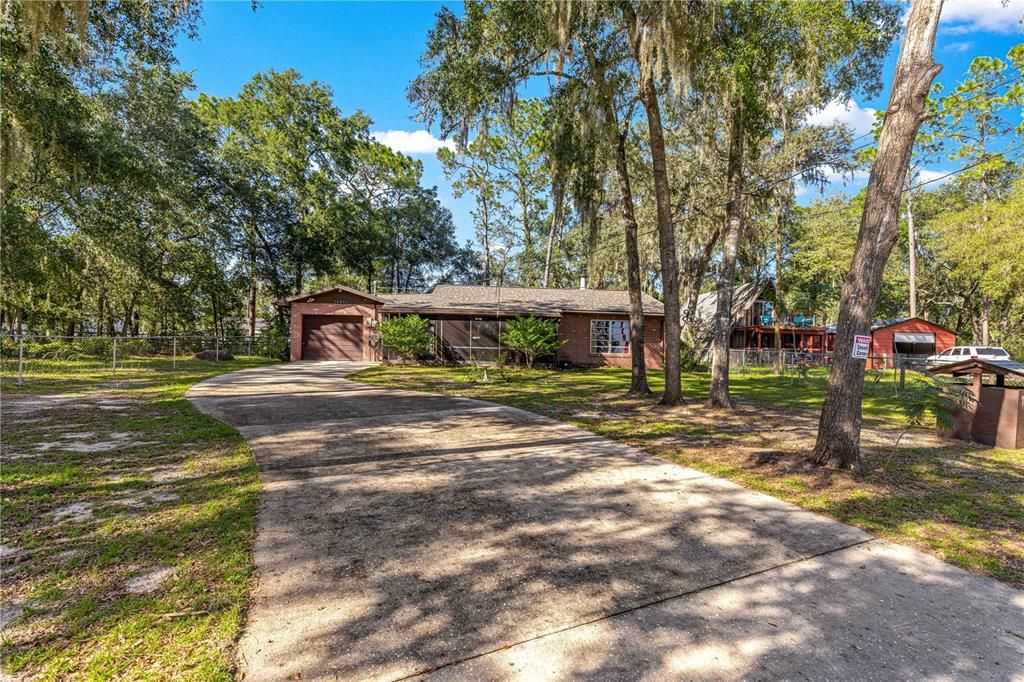 待售: $183,900 (2 贝兹, 1 浴室, 1015 平方英尺)