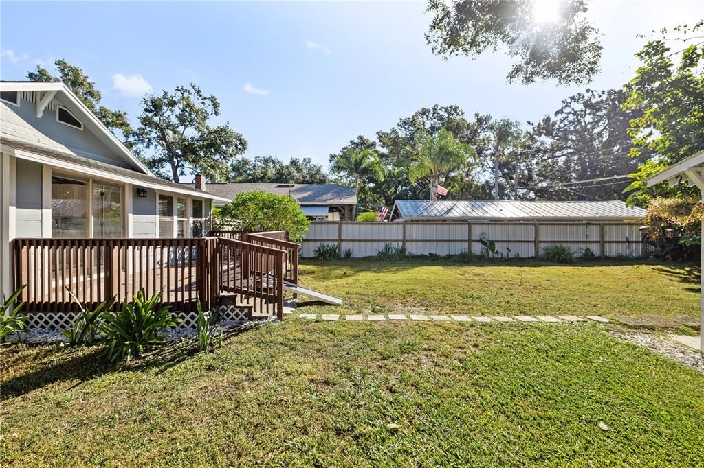 For Sale: $394,990 (3 beds, 1 baths, 1087 Square Feet)