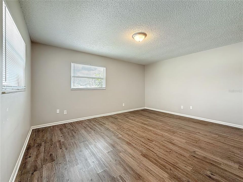 待售: $384,999 (2 贝兹, 2 浴室, 1508 平方英尺)