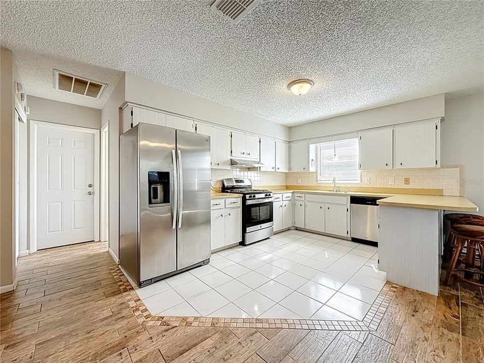 待售: $384,999 (2 贝兹, 2 浴室, 1508 平方英尺)