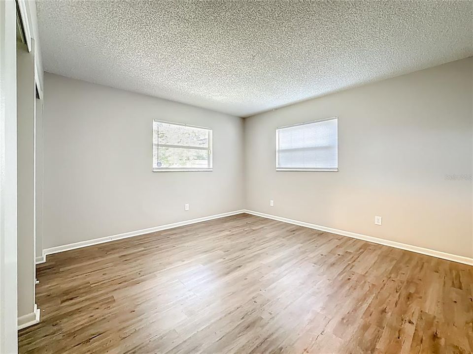 待售: $384,999 (2 贝兹, 2 浴室, 1508 平方英尺)