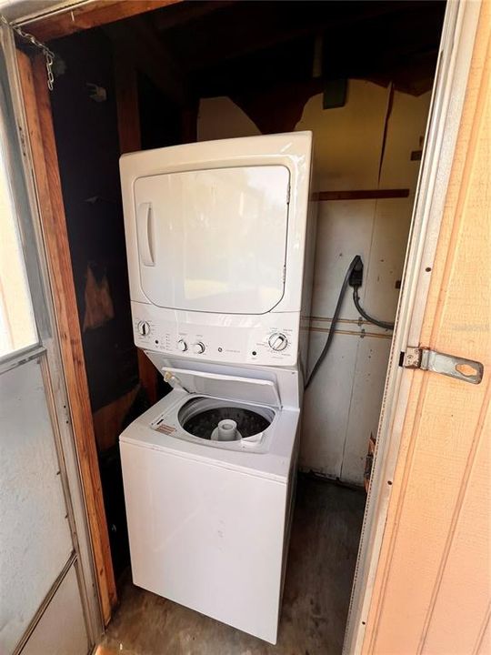 For Rent: $1,399 (2 beds, 1 baths, 660 Square Feet)