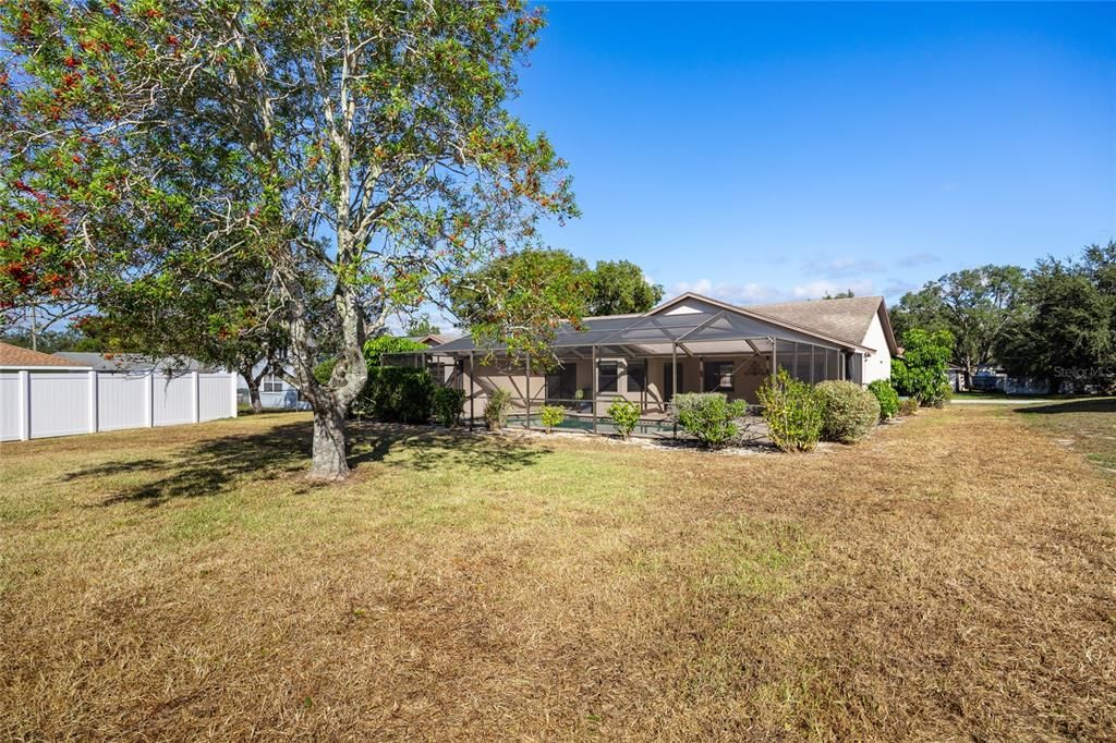 For Sale: $340,000 (3 beds, 2 baths, 1837 Square Feet)