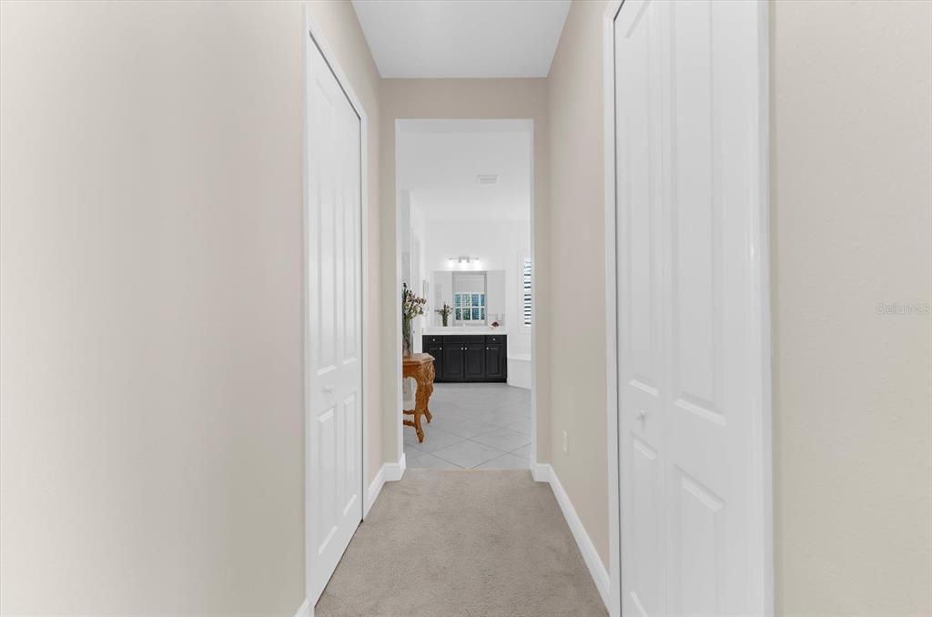 For Sale: $699,000 (3 beds, 3 baths, 2563 Square Feet)