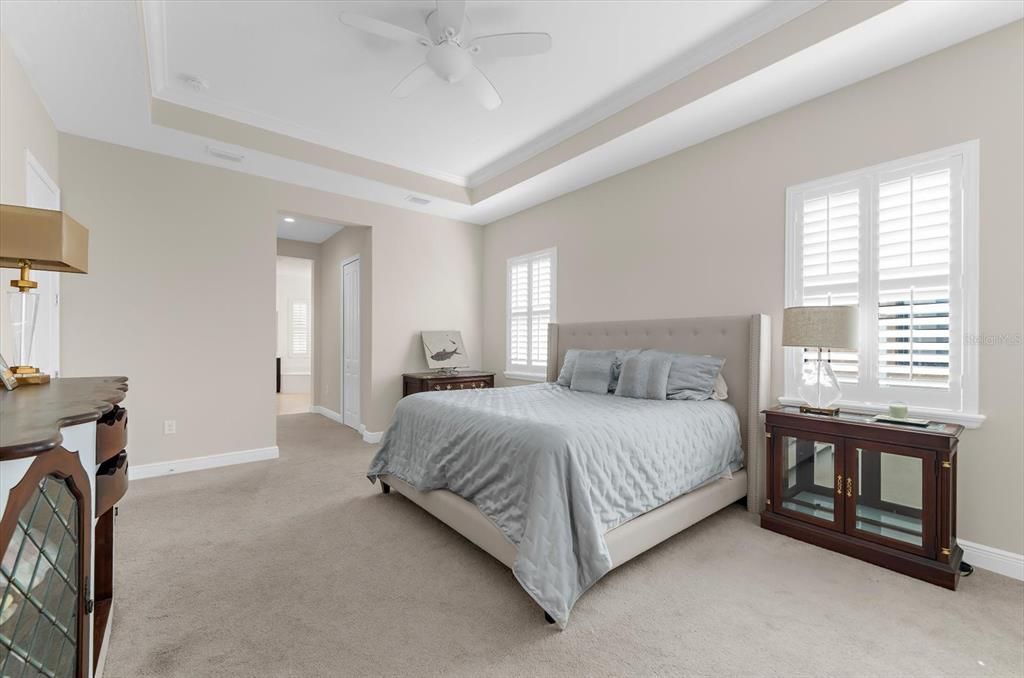 For Sale: $699,000 (3 beds, 3 baths, 2563 Square Feet)