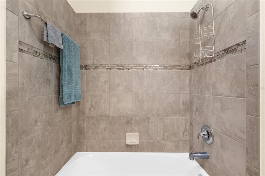 For Sale: $699,000 (3 beds, 3 baths, 2563 Square Feet)