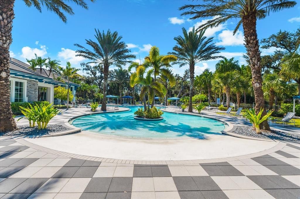 For Sale: $699,000 (3 beds, 3 baths, 2563 Square Feet)