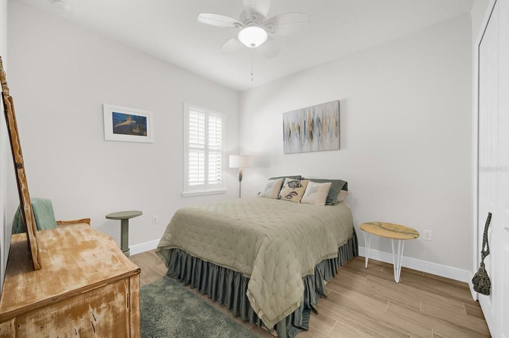 For Sale: $699,000 (3 beds, 3 baths, 2563 Square Feet)