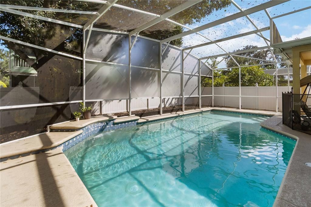 For Sale: $569,000 (4 beds, 2 baths, 2494 Square Feet)