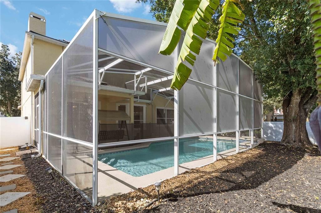 For Sale: $569,000 (4 beds, 2 baths, 2494 Square Feet)