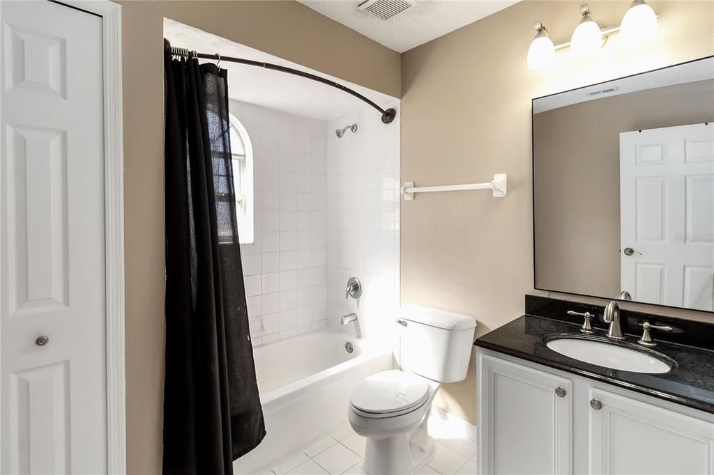 For Sale: $569,000 (4 beds, 2 baths, 2494 Square Feet)