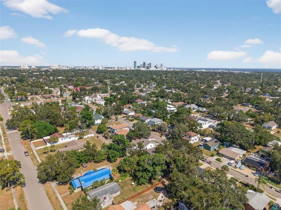 For Sale: $325,000 (3 beds, 1 baths, 1320 Square Feet)