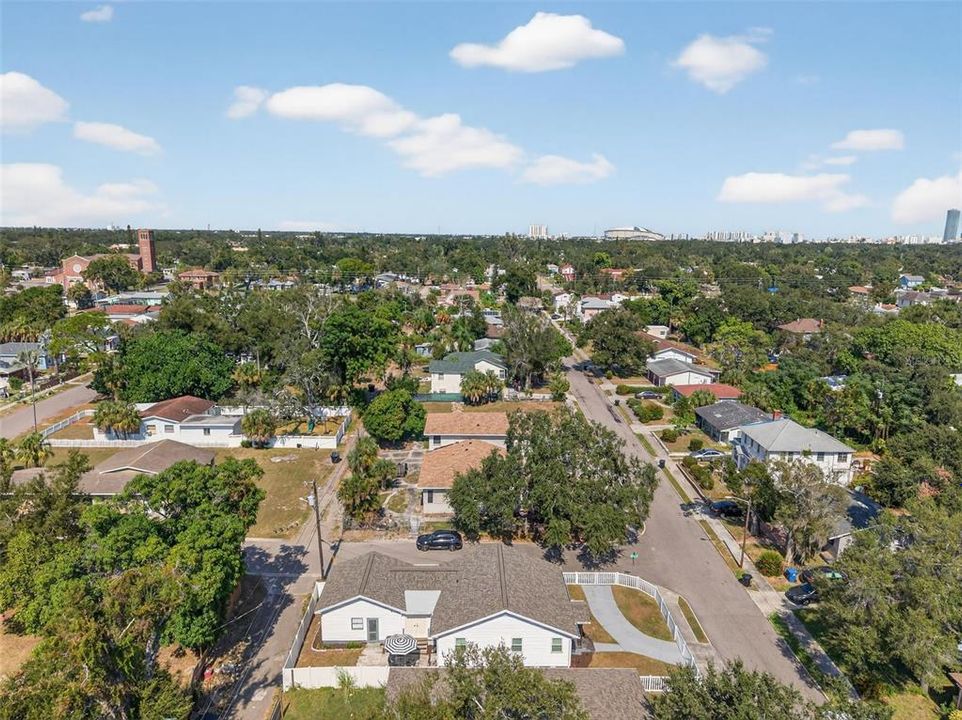 For Sale: $325,000 (3 beds, 1 baths, 1320 Square Feet)