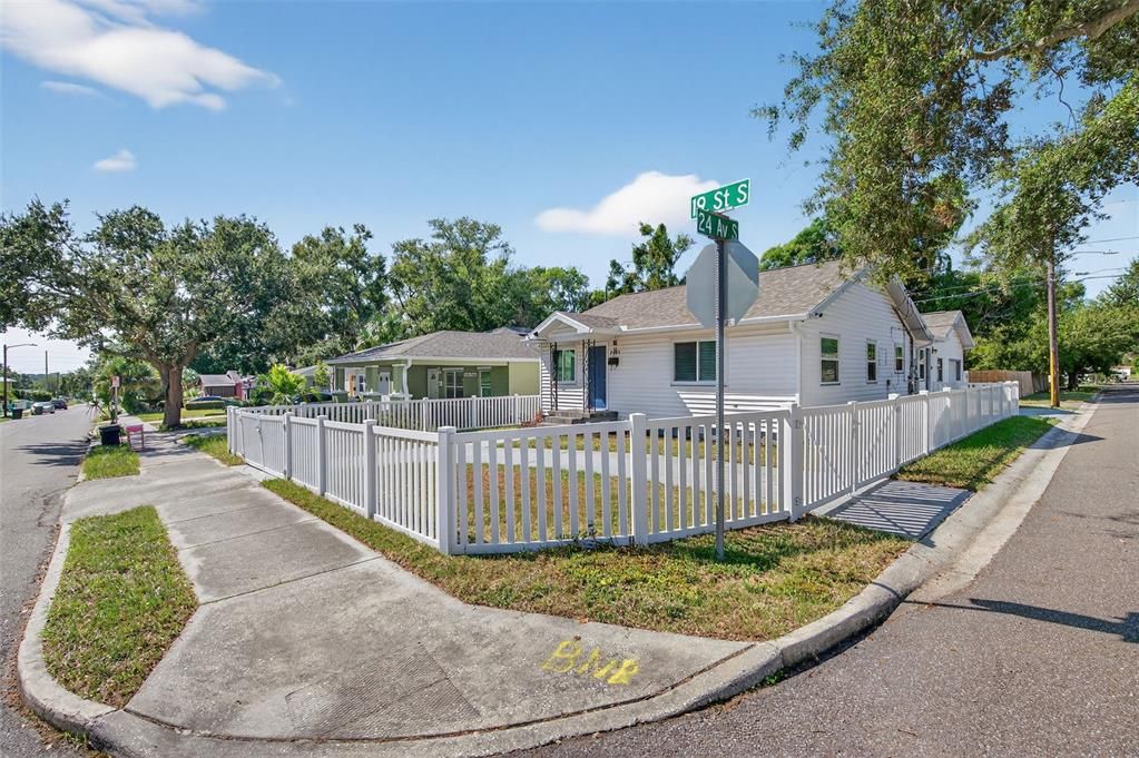 For Sale: $325,000 (3 beds, 1 baths, 1320 Square Feet)