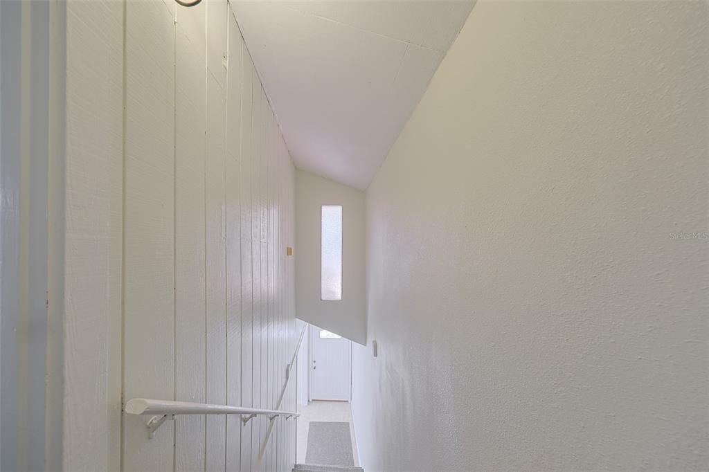 For Rent: $2,350 (3 beds, 2 baths, 1600 Square Feet)