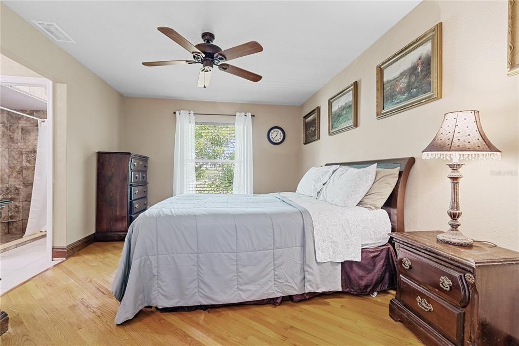 待售: $349,900 (3 贝兹, 2 浴室, 1264 平方英尺)