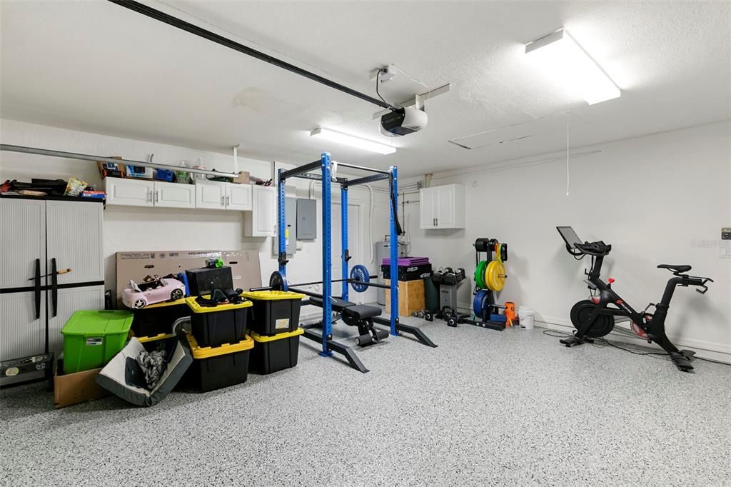 For Sale: $950,000 (3 beds, 2 baths, 1905 Square Feet)