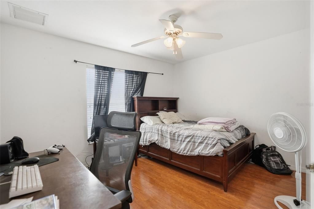 For Sale: $409,900 (4 beds, 3 baths, 2807 Square Feet)