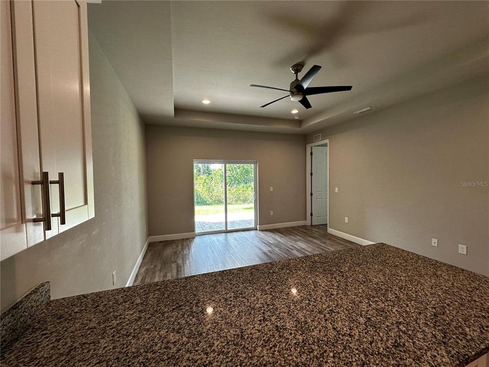 В аренду: $2,000 (3 спален, 2 ванн, 1200 Квадратных фут)