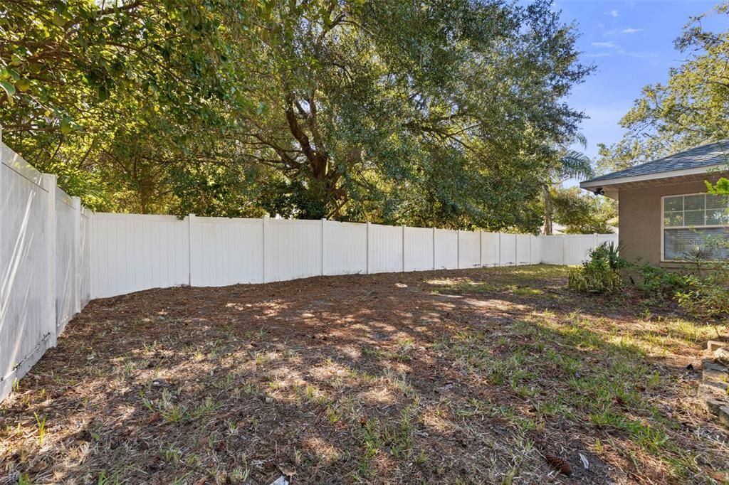 Active With Contract: $349,000 (4 beds, 2 baths, 2247 Square Feet)