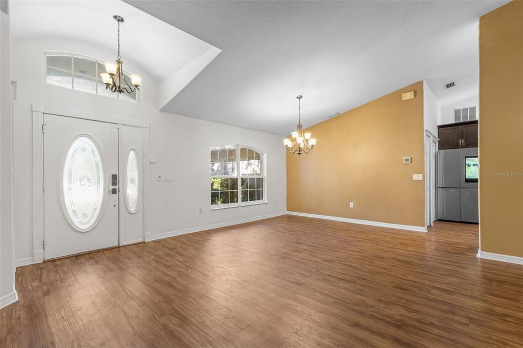 Active With Contract: $349,000 (4 beds, 2 baths, 2247 Square Feet)