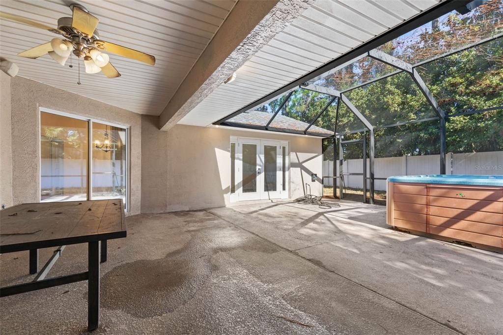 Active With Contract: $349,000 (4 beds, 2 baths, 2247 Square Feet)