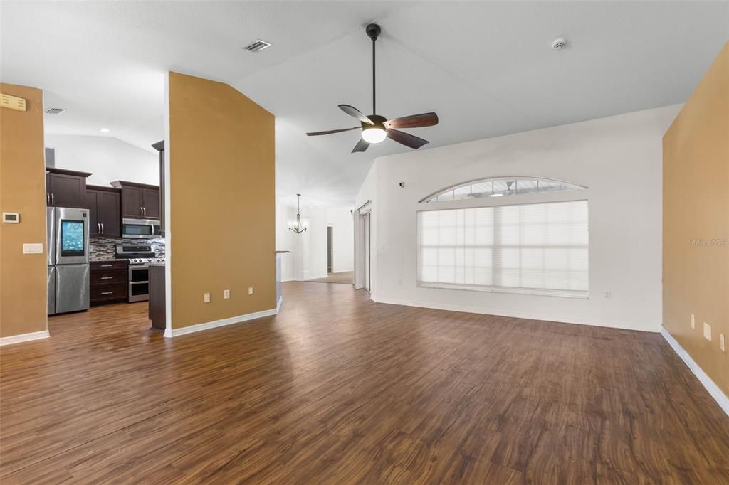 Active With Contract: $349,000 (4 beds, 2 baths, 2247 Square Feet)