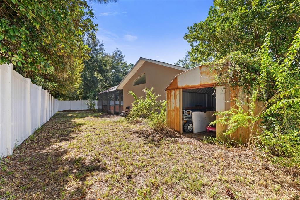 Active With Contract: $349,000 (4 beds, 2 baths, 2247 Square Feet)