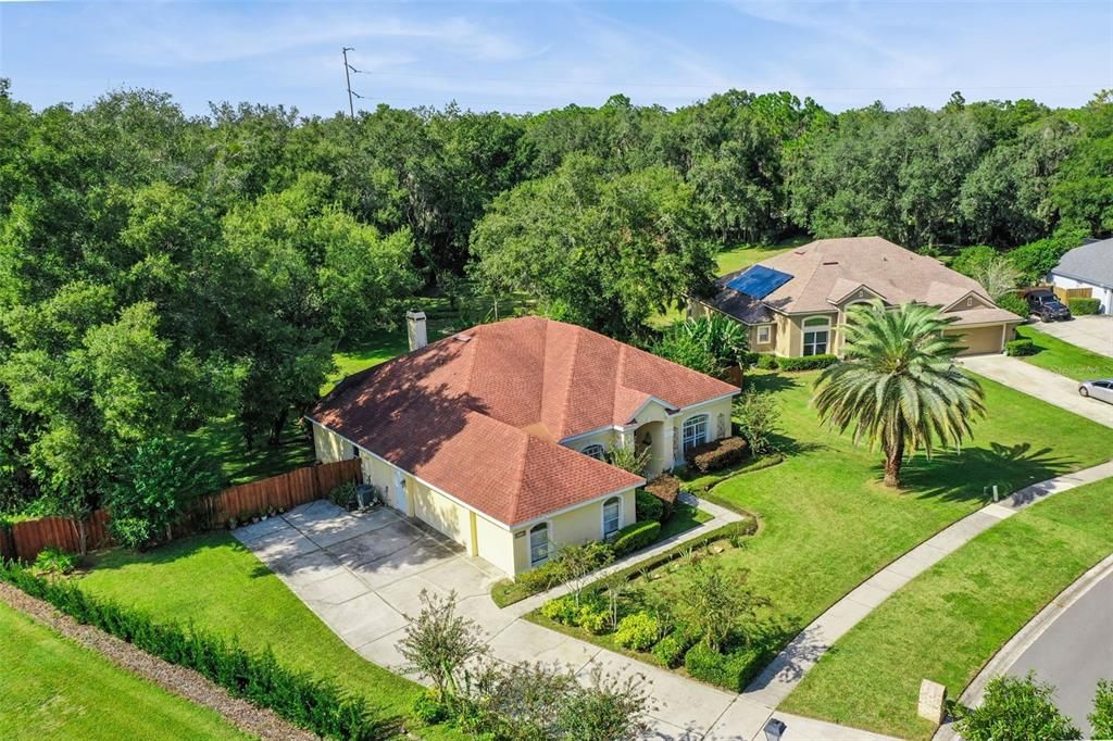 Под контрактом: $539,000 (4 спален, 4 ванн, 2462 Квадратных фут)