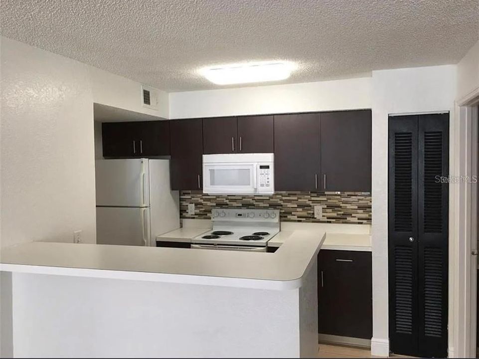 For Sale: $3,885,000 (39 beds, 0 baths, 20092 Square Feet)