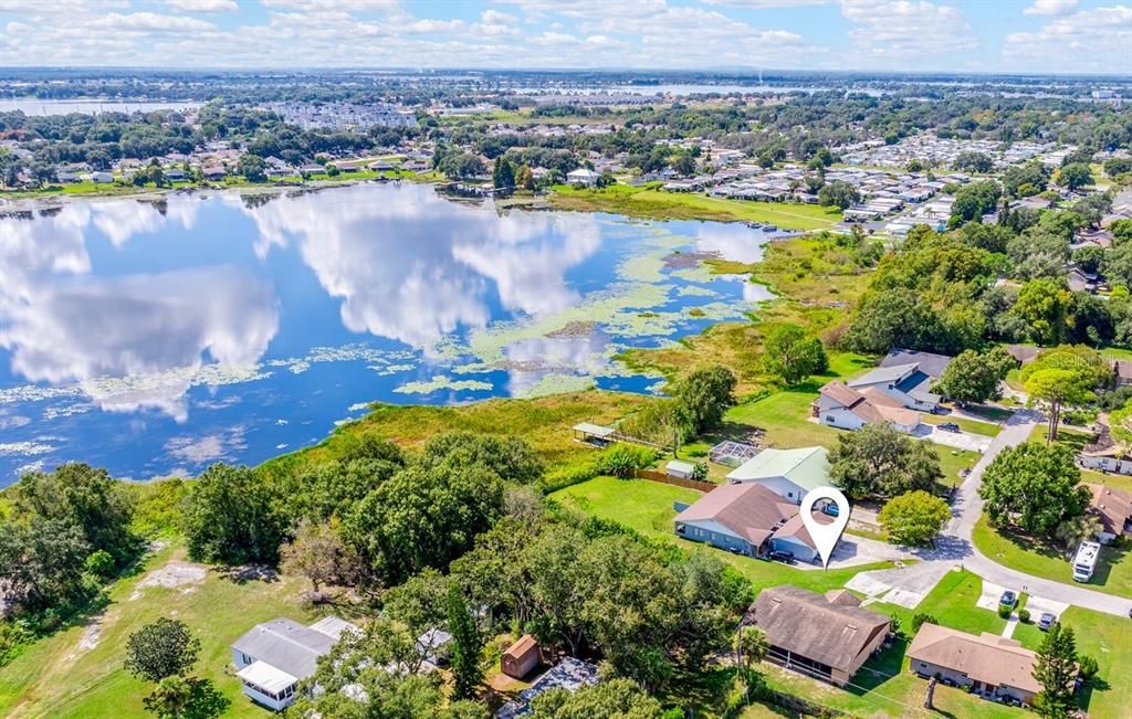 На продажу: $350,000 (4 спален, 0 ванн, 2350 Квадратных фут)