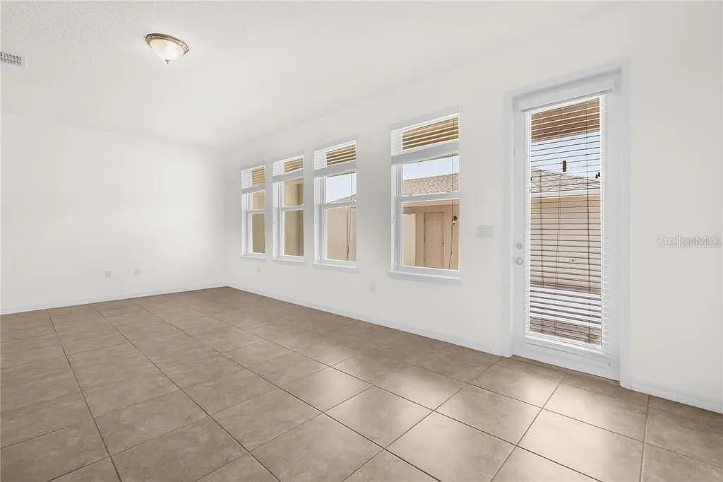 出租: $2,750 (3 贝兹, 2 浴室, 1851 平方英尺)