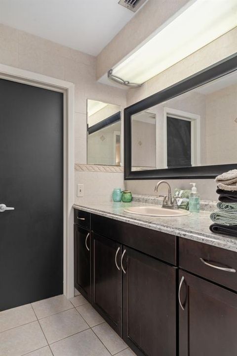 For Sale: $474,900 (3 beds, 2 baths, 1915 Square Feet)