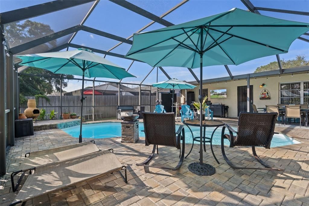 For Sale: $474,900 (3 beds, 2 baths, 1915 Square Feet)