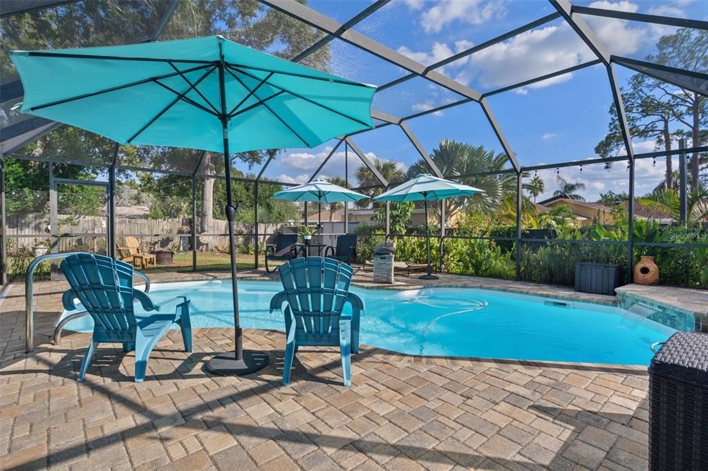 For Sale: $474,900 (3 beds, 2 baths, 1915 Square Feet)