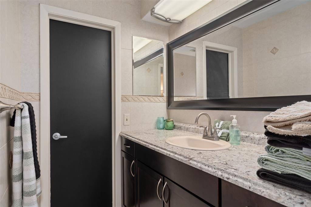 For Sale: $474,900 (3 beds, 2 baths, 1915 Square Feet)