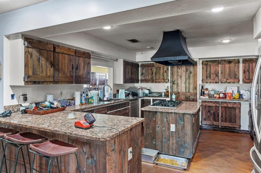 待售: $850,000 (4 贝兹, 3 浴室, 3088 平方英尺)