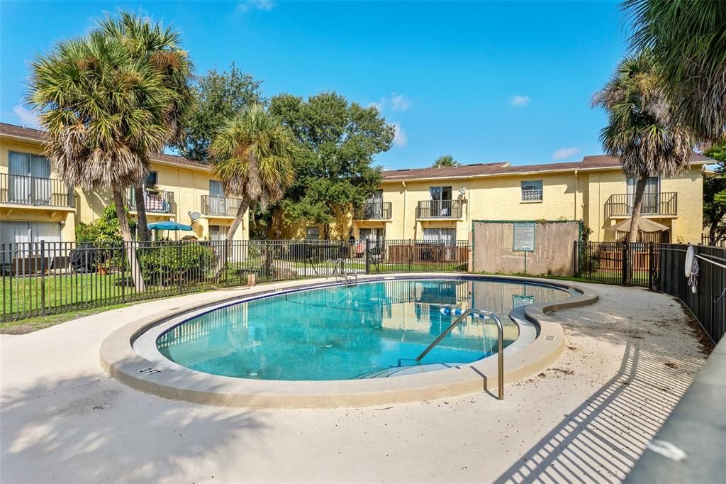 For Sale: $245,000 (3 beds, 2 baths, 1432 Square Feet)