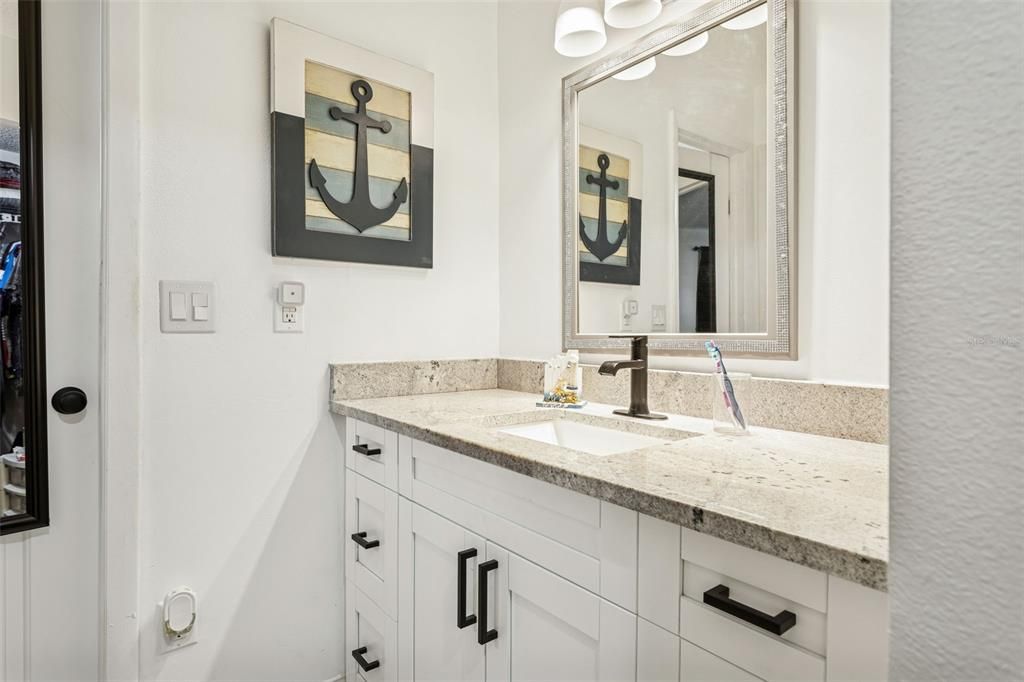 For Sale: $245,000 (3 beds, 2 baths, 1432 Square Feet)