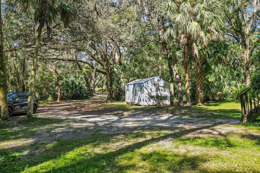 Active With Contract: $210,000 (3 beds, 2 baths, 1394 Square Feet)