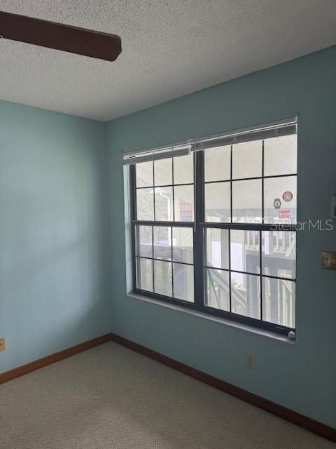 В аренду: $1,200 (2 спален, 1 ванн, 784 Квадратных фут)