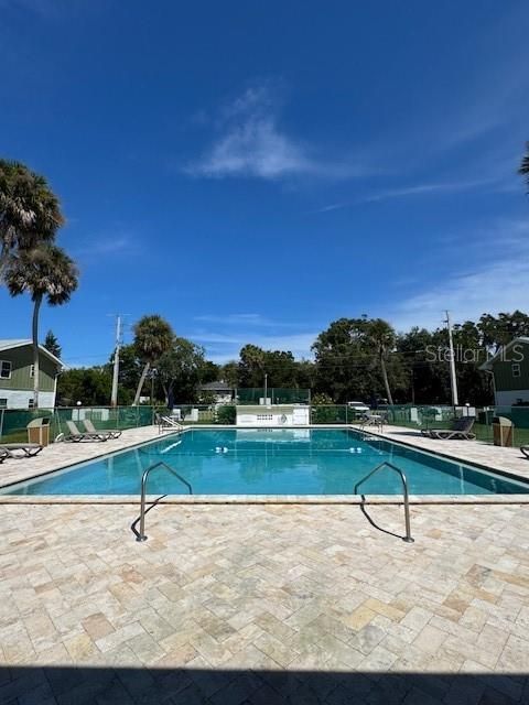 В аренду: $1,200 (2 спален, 1 ванн, 784 Квадратных фут)